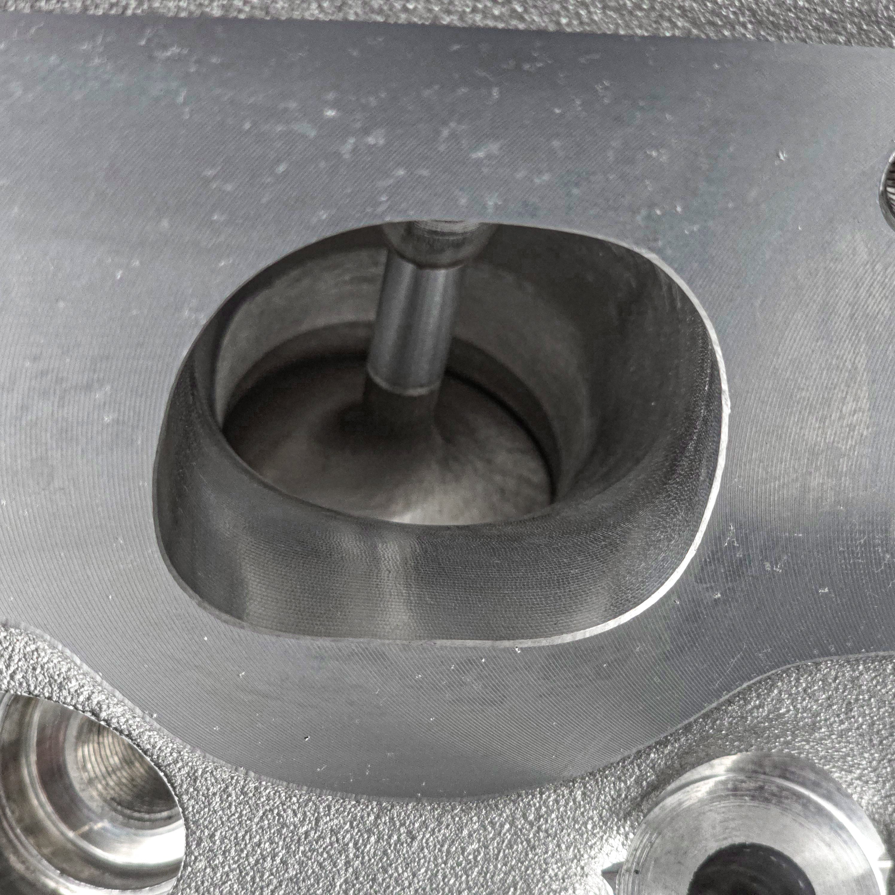 Mangum Racing Brodix 283cc LS7 big valve CNC ported cylinder head, view 4